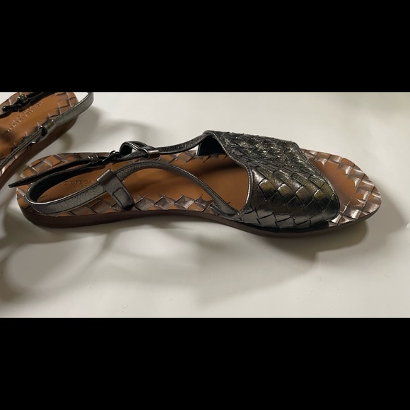 [Bottega Veneta] Ravello Pewter Braided Flat Strap Sandals Sz: 8 [EU 38] - Picture 4 of 9